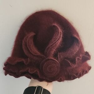 Elegant Vintage Burgundy Wool Cloche Hat